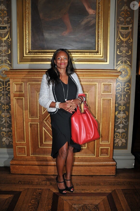 Laura Flessel lors du 10e gala de l'association Un Maillot pour la Vie à l'hôtel de Ville de Paris le 22 octobre 2013