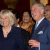 Le prince Charles organisait avec son épouse Camilla, le 24 octobre 2013 à Clarence House, un gala mettant à l'honneur à Clarence House la communauté indo-britannique, à quelques jours de la tournée du couple en Inde et au Sri Lanka.