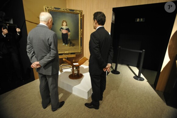 Pierre Bergé fait don du Goya au Louvre. Ici avec Nicolas Sarkozy au Grand Palais, le 20 févrer 2009.