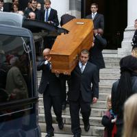 Obsèques de Philippe Cohen : Famille et intellectuels, émus, lui disent adieu