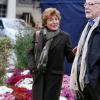 Christine Clerc, aux obsèques du journaliste Philippe Cohen au Père Lachaise à Paris, le 25 octobre 2013.