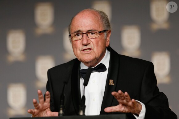 Le président de la FIFA Joseph S. Blatter lors du dîner de gala célébrant le 150e anniversaire de la FA au Grand Connaught Rooms de Londres, le 26 octobre 2013.