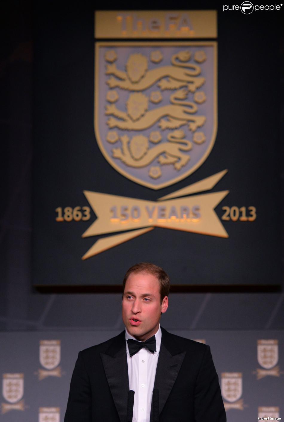 Le prince William assiste au diner de gala du 150eme anniversaire de &quot;The Football Association&quot;, dont il est le president, a Londres. Le 26 octobre 2013