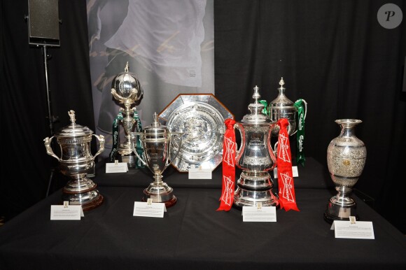 Les trophées des différentes associations de Football exposés lors du diner de gala du 150eme anniversaire de "The Football Association",  auquel le prince William a assisté et dont il est le president, a Londres. Le 26 octobre 2013.