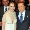 Silvio Berlusconi et Francesca Pascale en avril 2013. La jeune femme et Il Cavaliere, que 49 années séparent, se seraient symboliquement mariés déébut octobre 2013.