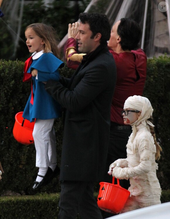Ben Affleck avec ses filles Violet et Seraphina pour Halloween 2013