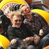 Johnny Hallyday et sa femme Laeticia se sont éclatés avec leurs filles Jade et Joy au parc d'attractions Knott's Berry Farm situé à Buena Park, dans la banlieue de Los Angeles, le 25 octobre 2013.