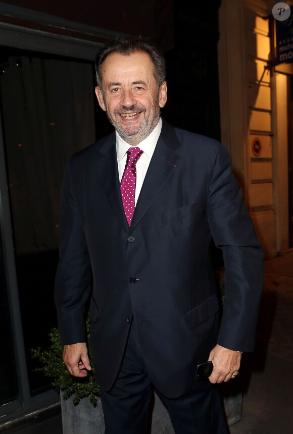 Exclusif - Guillaume Sarkozy - Anniversaire de la mère de Nicolas Sarkozy qui fêtait ses 88 ans au restaurant 154 à Paris, le 11 octobre 2013.