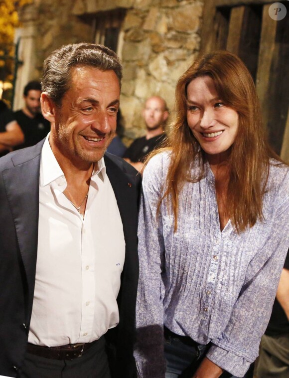 Nicolas Sarkozy et son épouse Carla Bruni pour le concert de Julien Clerc dans le cadre du festival de Ramatuelle le 3 août 2013.