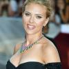 Les secrets du beauty look glamour de Scarlett Johansson : une bouche pulpeuse