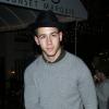 Nick Jonas quitte le Sunset Marquis Hotel à West Hollywood, Los Angeles, le 1er novembre 2013.