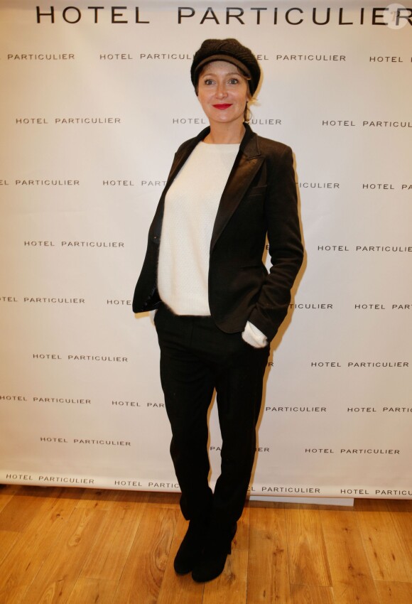 Julie Ferrier à l'inauguration du magasin "Hotel Particulier" à Paris, le 6 novembre 2013.