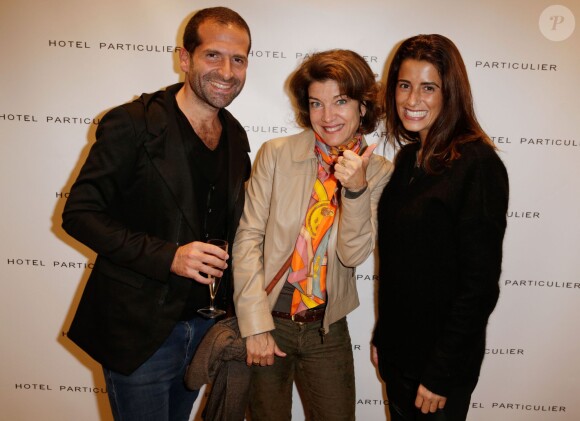Marielle Fournier et les créateurs Eddy et Roxane Rizal à l'inauguration du magasin "Hotel Particulier" à Paris, le 6 novembre 2013.