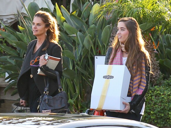 Exclusif - Maria Shriver fête son 58eme anniversaire en compagnie de ses filles Katherine Schwarzenegger et Christina Schwarzenegger au restaurant Geoffrey's à Malibu, le 6 novembre 2013.