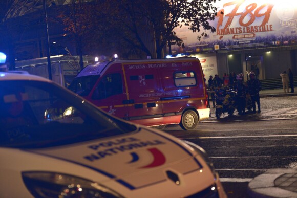 Une explosion a eu lieu lors des préparations de la comédie musicale "1789, les amants de la Bastille, au Palais des Sports de Paris, provoquant la mort d'une personne et en blessant une quinzaine d'autres, le 8 novembre 2013