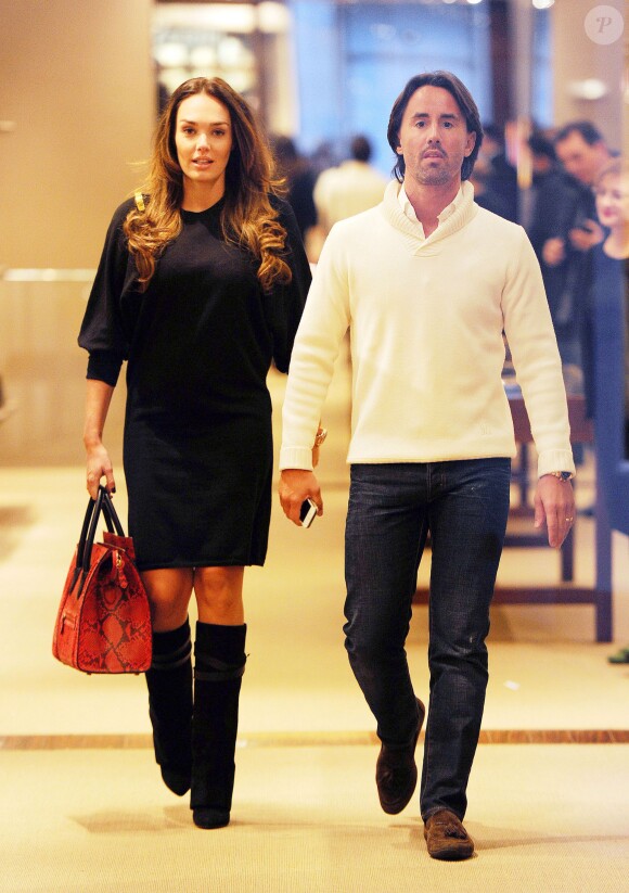 Tamara Ecclestone et son mari Jay Rutland au restaurant La Petite Maison avant de s'offrir une session shopping sur Bond Street, le 9 novembre 2013