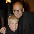 Mimie Mathy et son mari Benoist Gérard lors de la représentation exceptionnelle de la pièce "Cher Trésor" au théâtre des Nouveautés à Paris à l'occasion de la création du Festival de l'Ile Maurice, le 18 novembre 2013