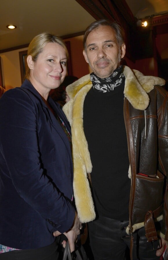 Paul Belmondo et sa femme Luana lors de la représentation exceptionnelle de la pièce "Cher Trésor" au théâtre des Nouveautés à Paris à l'occasion de la création du Festival de l'Ile Maurice, le 18 novembre 2013