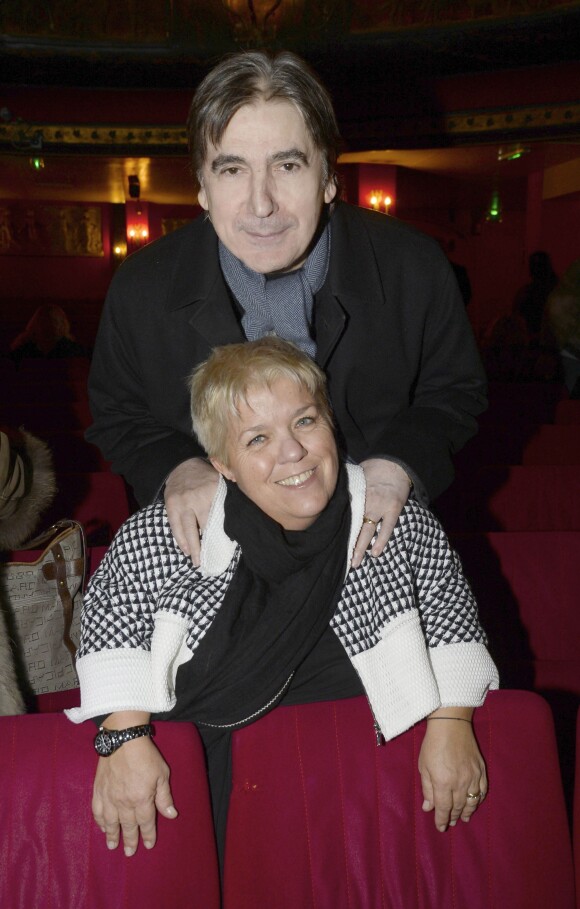 Mimie Mathy et Serge Lama lors de la représentation exceptionnelle de la pièce "Cher Trésor" au théâtre des Nouveautés à Paris à l'occasion de la création du Festival de l'Ile Maurice, le 18 novembre 2013