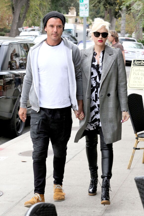 Gwen Stefani et Gavin Rossdale dans le quartier de Sherman Oaks à Los Angeles. Le 19 novembre 2013.