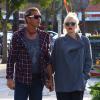 Exclusif - Gwen Stefani et son mari Gavin Rossdale, surpris main dans la main dans le quartier de Studio City. Los Angeles, le 18 novembre 2013.