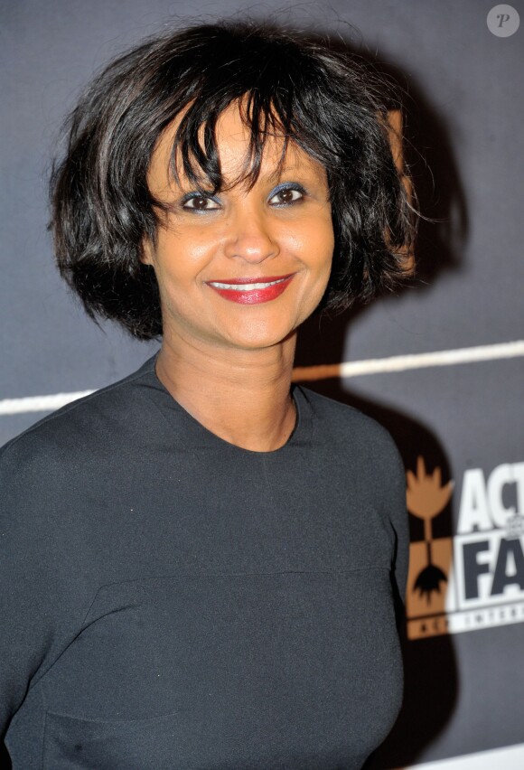 Safia Otokore lors du gala de charité "Ne les oublions pas" au profit d'Action contre la faim, au Salon d'honneur du Grand Palais, à Paris, le 20 novembre 2013.