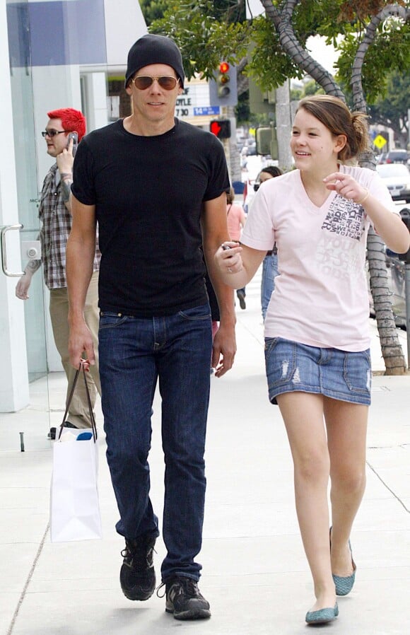 EXCLUSIF - Kevin Bacon et sa fille Sosie à Santa Monica le 4 mars 2007.