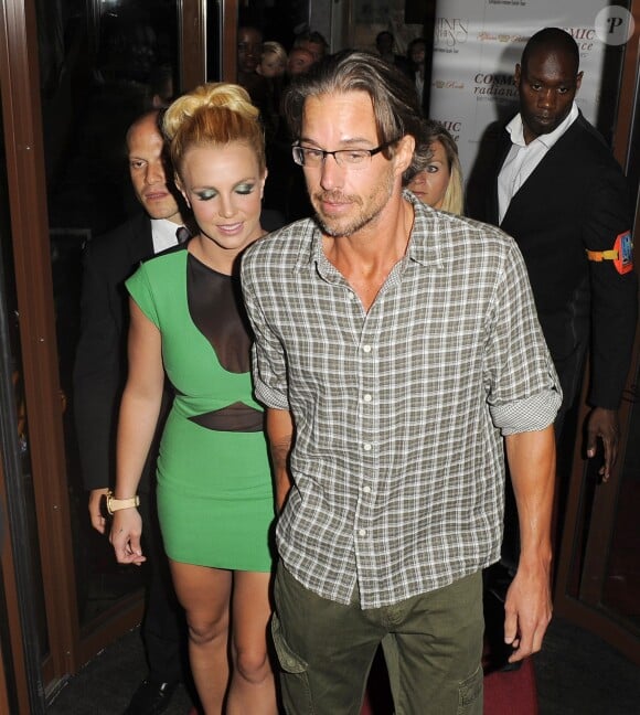 Britney Spears et son petit ami Jason Trawick à Londres, le 16 septembre 2011.