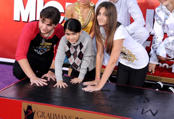 Prince, Paris et Blanket Jackson, à Los Angeles, le 26 janvier 2012.