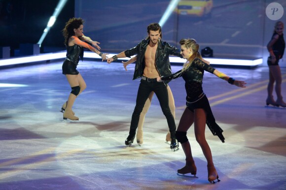 EXCLUSIF. Florent Torres lors du premier prime Ice Show, le 27 novembre 2013, sur M6