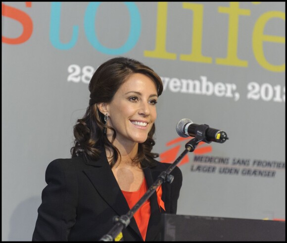 La princesse Marie de Danemark, marraine de la branche danoise de la AIDS Foundation depuis le 1er décembre 2012, lors de l'inauguration de l'expo photo Access to Life le 28 novembre 2013 à Copenhague.