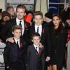 David et Victoria Beckham accompagnés de leurs fils Brooklyn, Romeo et Cruz arrivent à la première du documentaire The Class of 92 à Londres. Le 1er décembre 2013