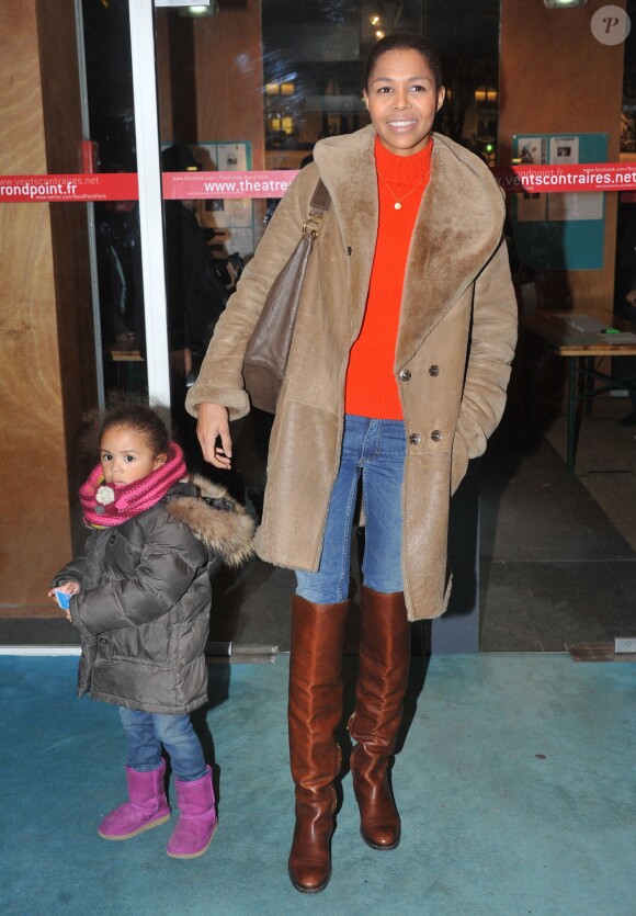 Ayo et sa fille Billie-Eve - Soirée de soutien du monde la culture à Christiane Taubira au Théâtre du Rond-Point à Paris, le 2 décembre 2013.