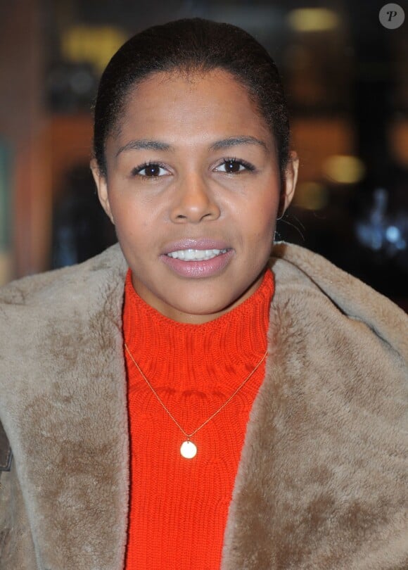 Ayo - Soirée de soutien du monde la culture à Christiane Taubira au Théâtre du Rond-Point à Paris, le 2 décembre 2013.