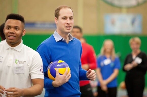 Le prince William au Westway Sports Centre, dans North Kensington à Londres, le 4 décembre 2013 pour soutenir le programme Coach Core de la Fondation Duc et Duchesse de Cambridge et Prince Harry.