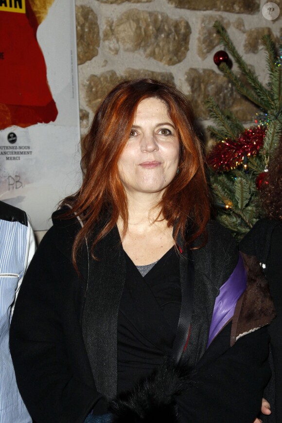Agnès Jaoui - Soirée de lancement de la campagne des Pères Noël Verts du Secours Populaire à Paris le 2 décembre 2013.