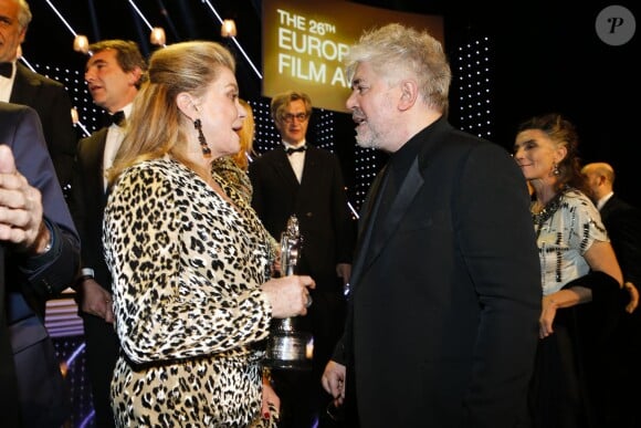 Catherine Deneuve, Pedro Almodovar lors de la 26e édition des "European Film Awards" à Berlin, le 7 décembre 2013