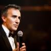 Exclusif - Elie Semoun lors du gala de l'Union des Artistes au Cirque d'Hiver à Paris le 19 novembre 2013