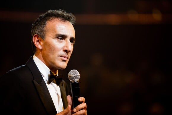 Exclusif - Elie Semoun lors du gala de l'Union des Artistes au Cirque d'Hiver à Paris le 19 novembre 2013