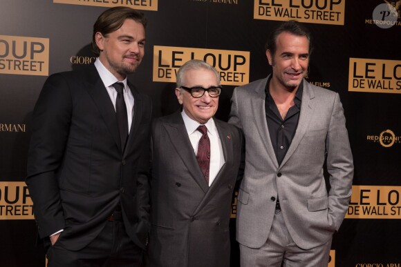 Leonardo Di Caprio, Martin Scorsese et Jean Dujardin lors de l'avant-première mondiale du film Le Loup de Wall Street au cinéma Gaumont Opéra à Paris le 9 décembre 2013.