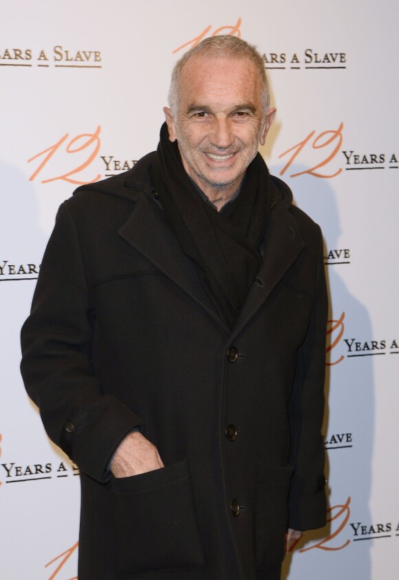 Alain Terzian lors de la première du film 12 Years a Slave à l'UGC Normandie, Paris, le 11 décembre 2013.