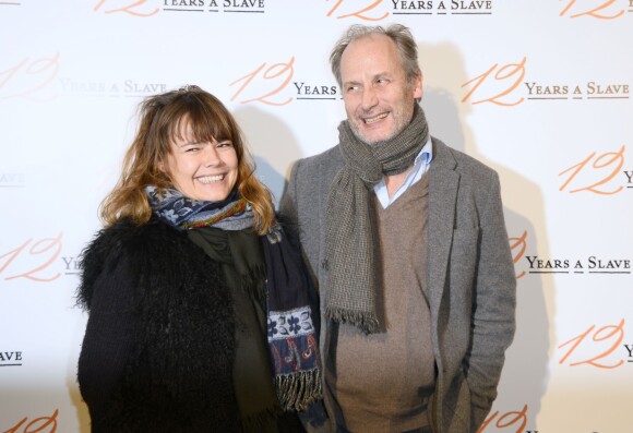 Hippolyte Girardot et sa femme Isabel lors de la première du film 12 Years a Slave à l'UGC Normandie, Paris, le 11 décembre 2013.