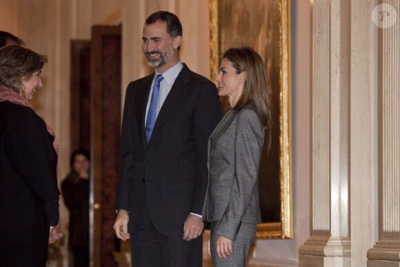 Le prince Felipe et la princesse Letizia d'Espagne à la Zarzuela le 11 décembre 2013 pour la réunion du conseil de la Fondation Prince de Gérone.
