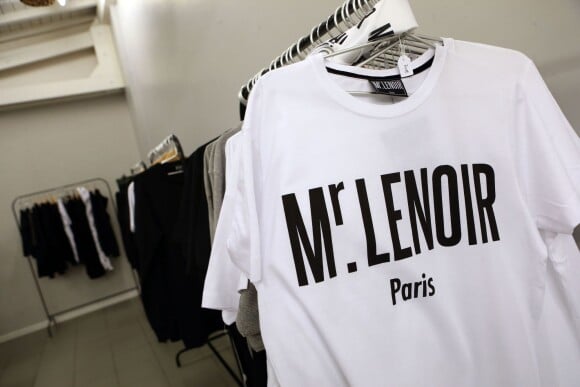 Exclusif - Inauguration de la boutique éphémère Mr Lenoir, marque du footballeur Djibril Cissé, à la Galerie RTR à Paris, le 13 decembre 2013.