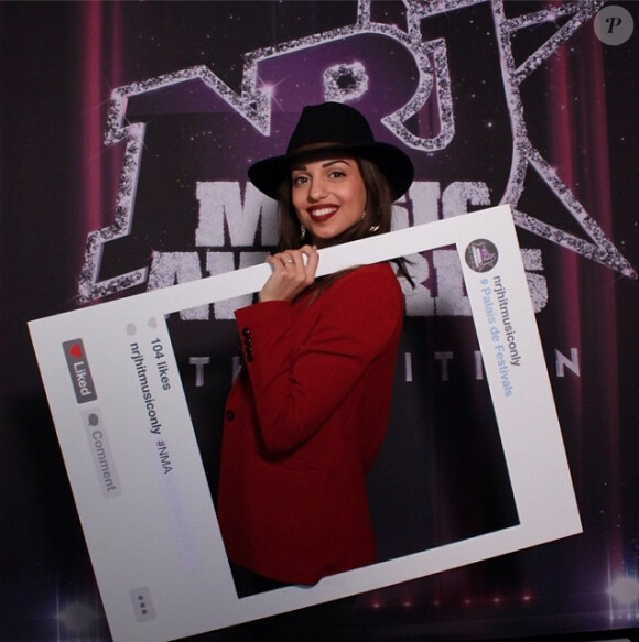 Tal dans les coulisses des NRJ Music Awards à Cannes le samedi 14 décembre 2013.
