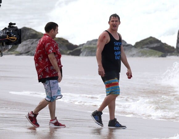 Channing Tatum et Jonah Hill sur le tournage du film "22 Jump Street" sur la plage à Puerto Rico, le 11 décembre 2013.