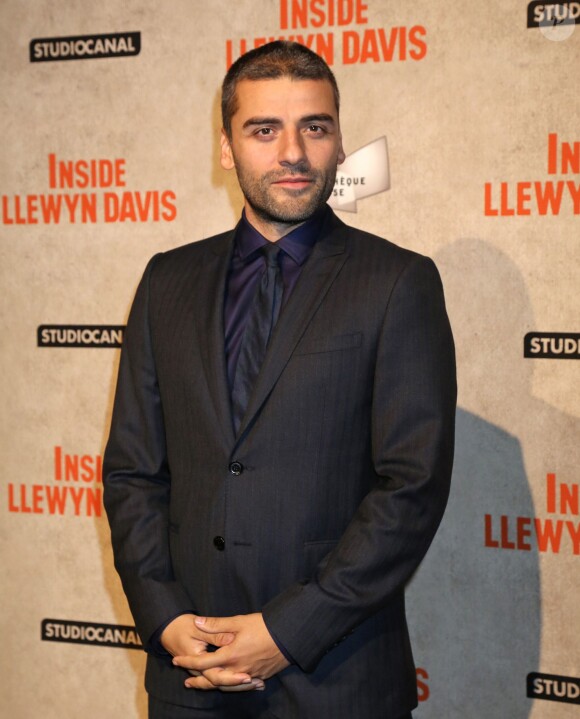 Oscar Isaac lors de la présentation du film Inside Llewyn Davis à Paris le 16 octobre 2013
