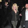 Dolly Parton dans les rues de New York, le 11 janvier 2012.