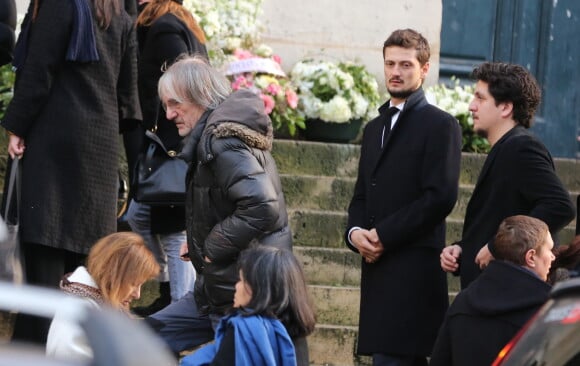Andrew Birkin aux obsèques de Kate Barry en l'église Saint-Roch à Paris. Le 19 decembre 2013