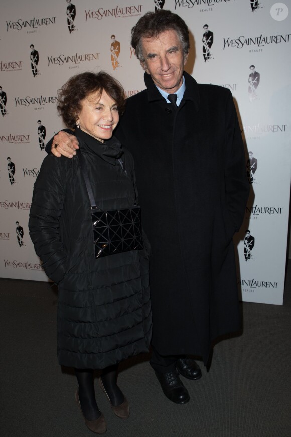 Jack Lang et sa femme Monique à la première d'Yves Saint Laurent à Paris, le 19 décembre 2013.